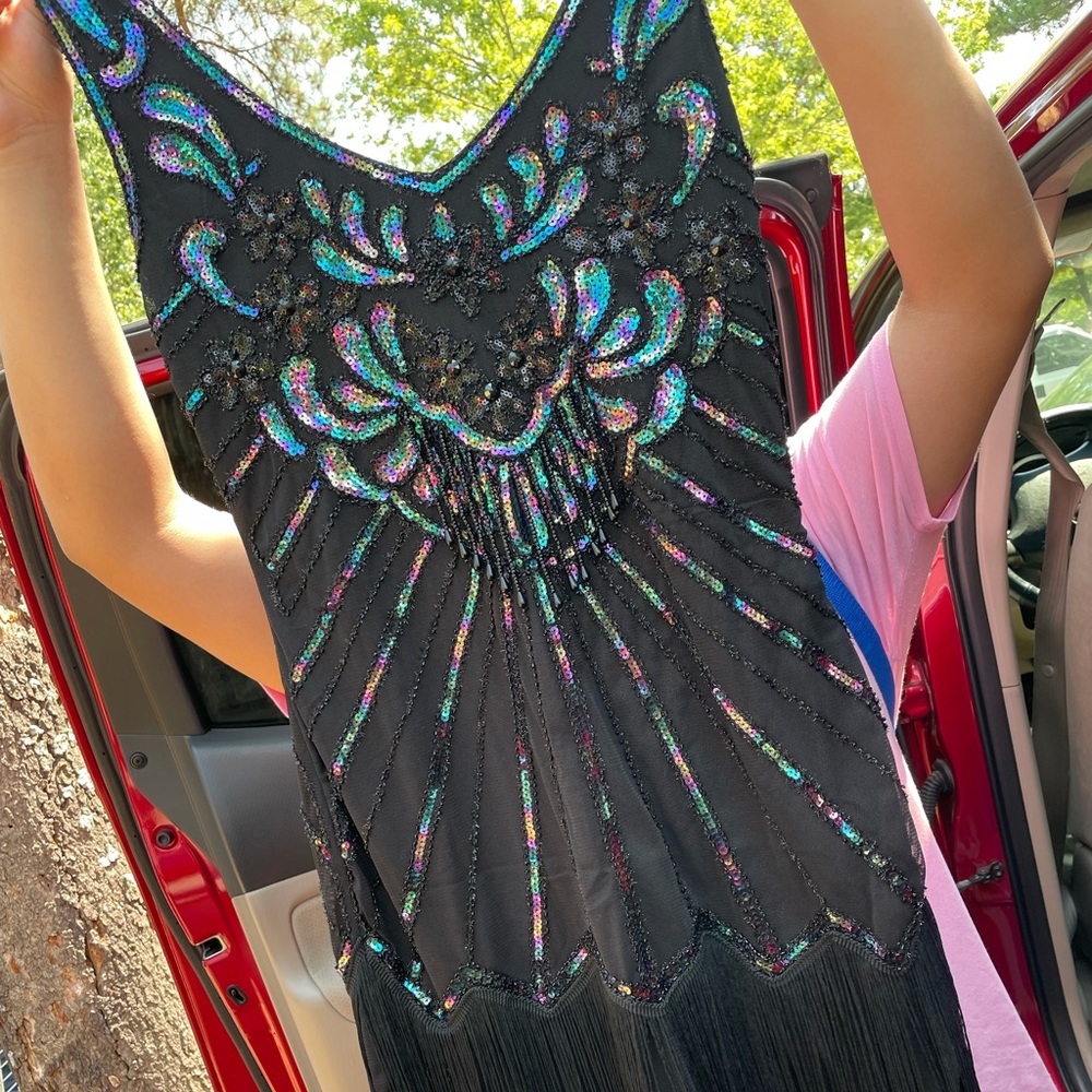 gatsby like dress . very pretty size medium